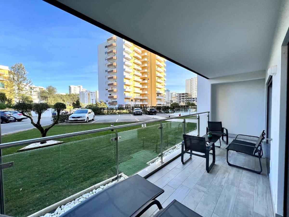 Praia Da Rocha Twins 1 With Pool By Homing Portimão Exterior photo